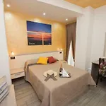 Sunlight Bed & Breakfast 4*