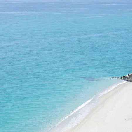Sunlight Tropea