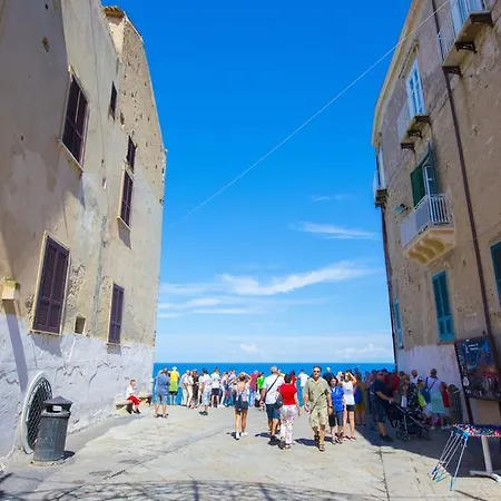 Sunlight Tropea